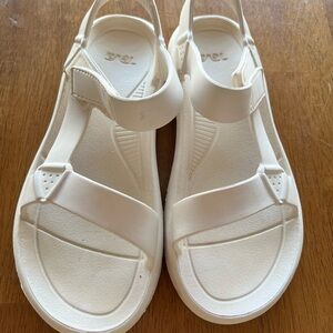 Teva White Sandals with Adjustable Straps and Thick Sole